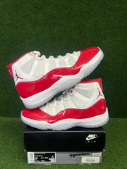 Jordan 11 Retro Cherry (2022) USED