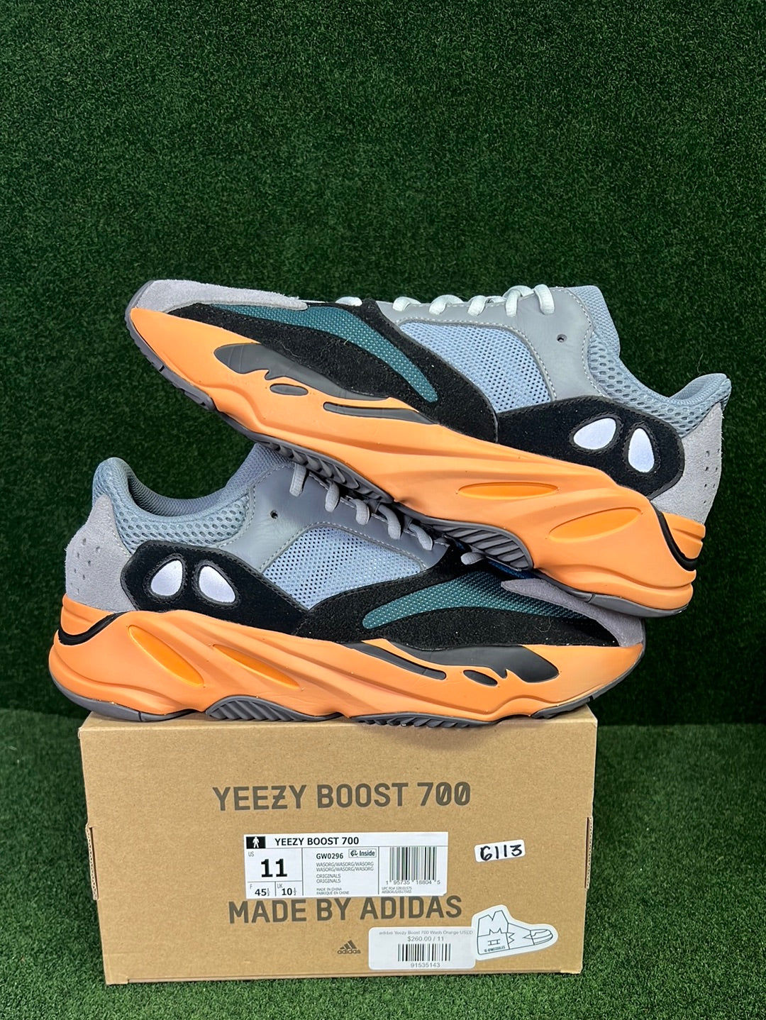 adidas Yeezy Boost 700 Wash Orange USED