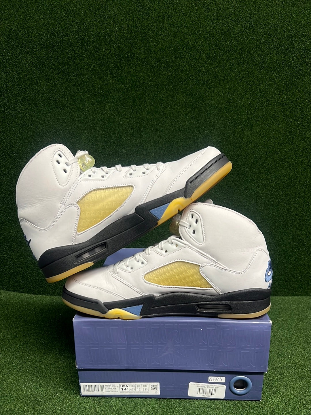 Jordan 5 Retro A Ma Maniére Dawn (Women's) USED