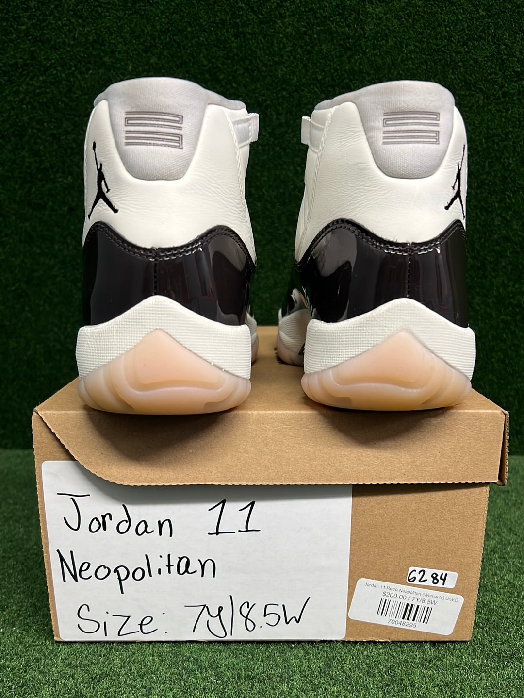 Jordan 11 Retro Neapolitan (Women's) USED