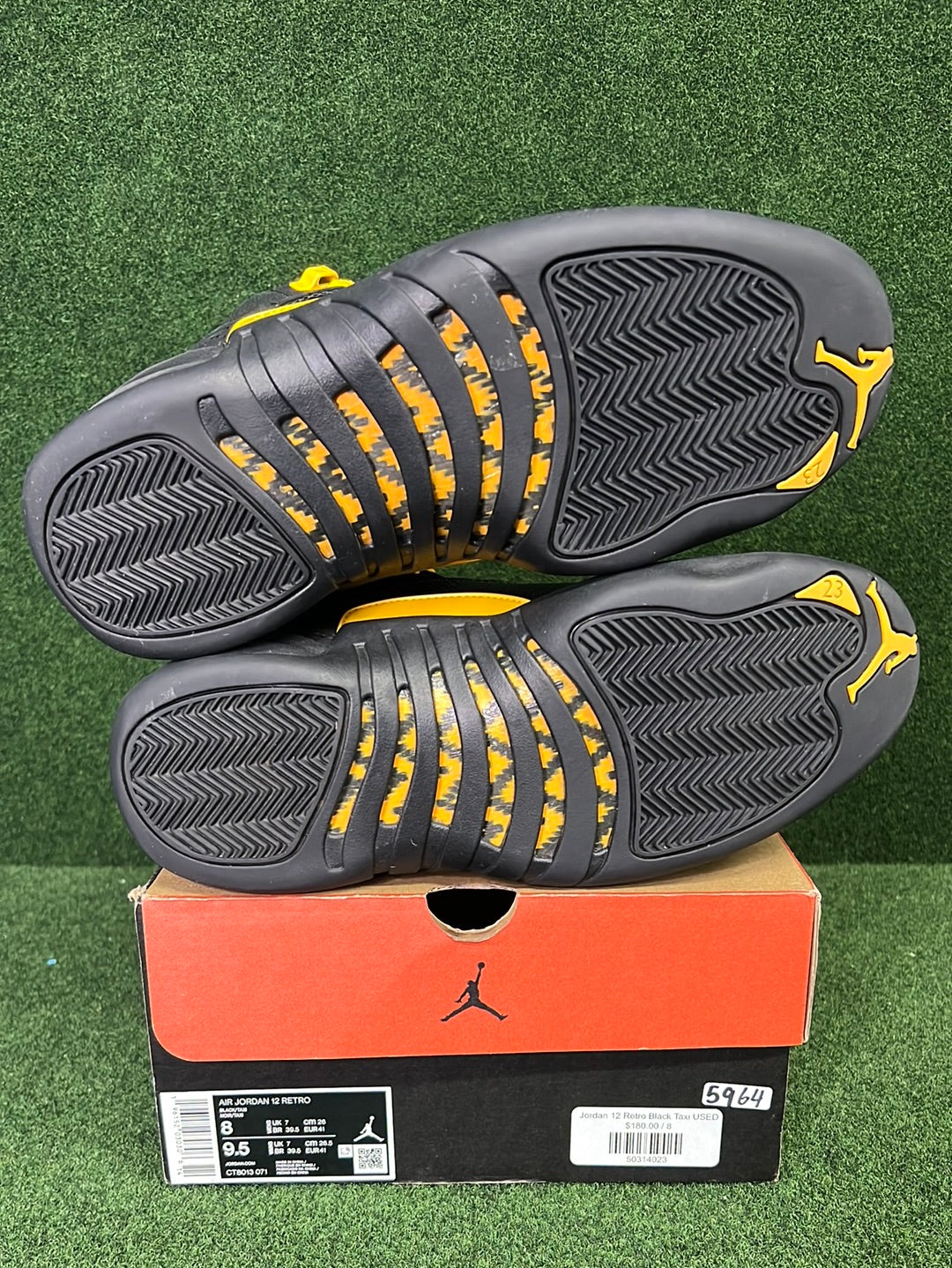 Jordan 12 Retro Black Taxi USED