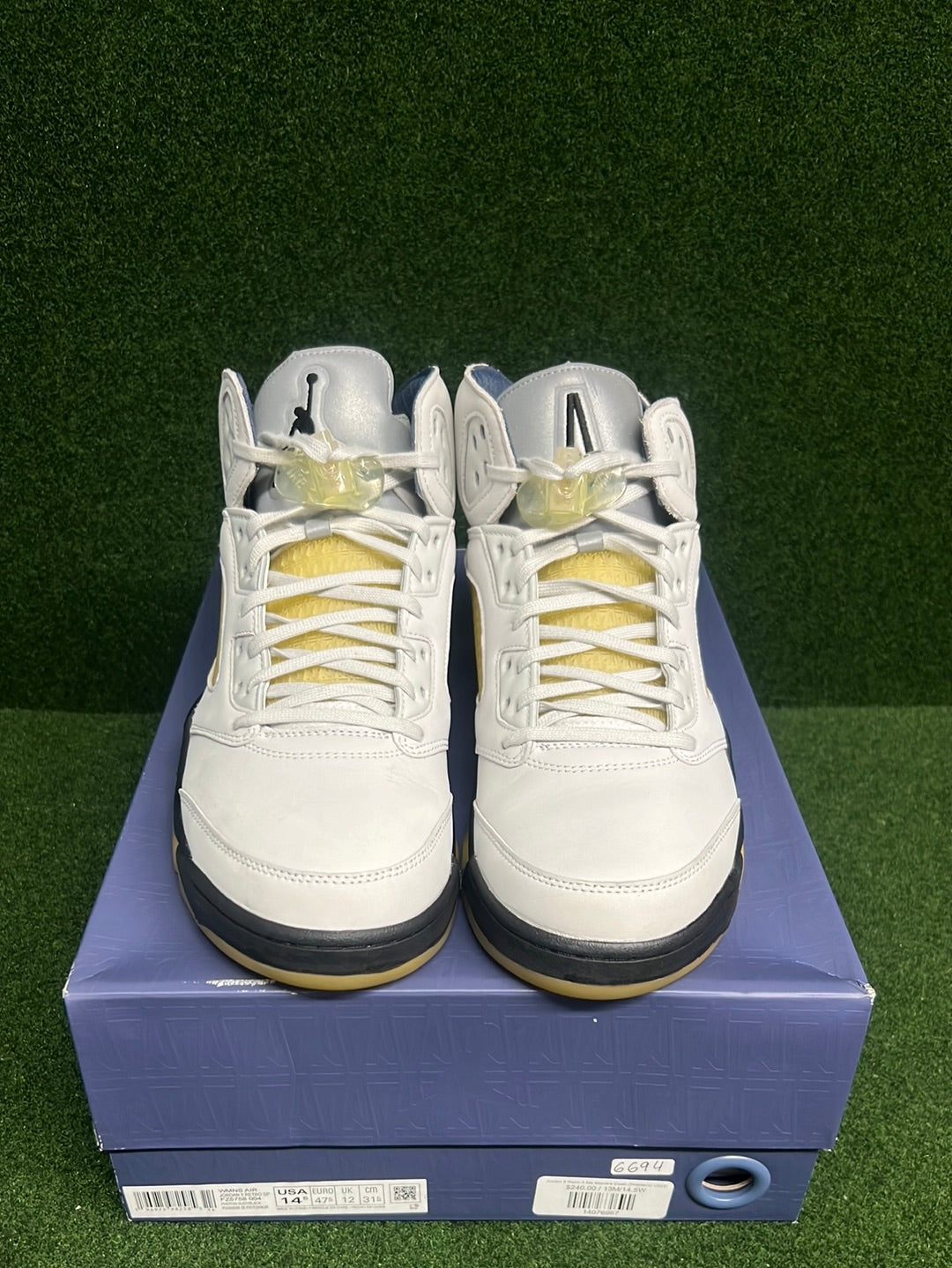 Jordan 5 Retro A Ma Maniére Dawn (Women's) USED