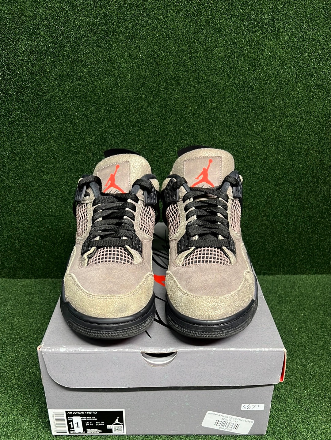 Jordan 4 Retro Taupe Haze USED