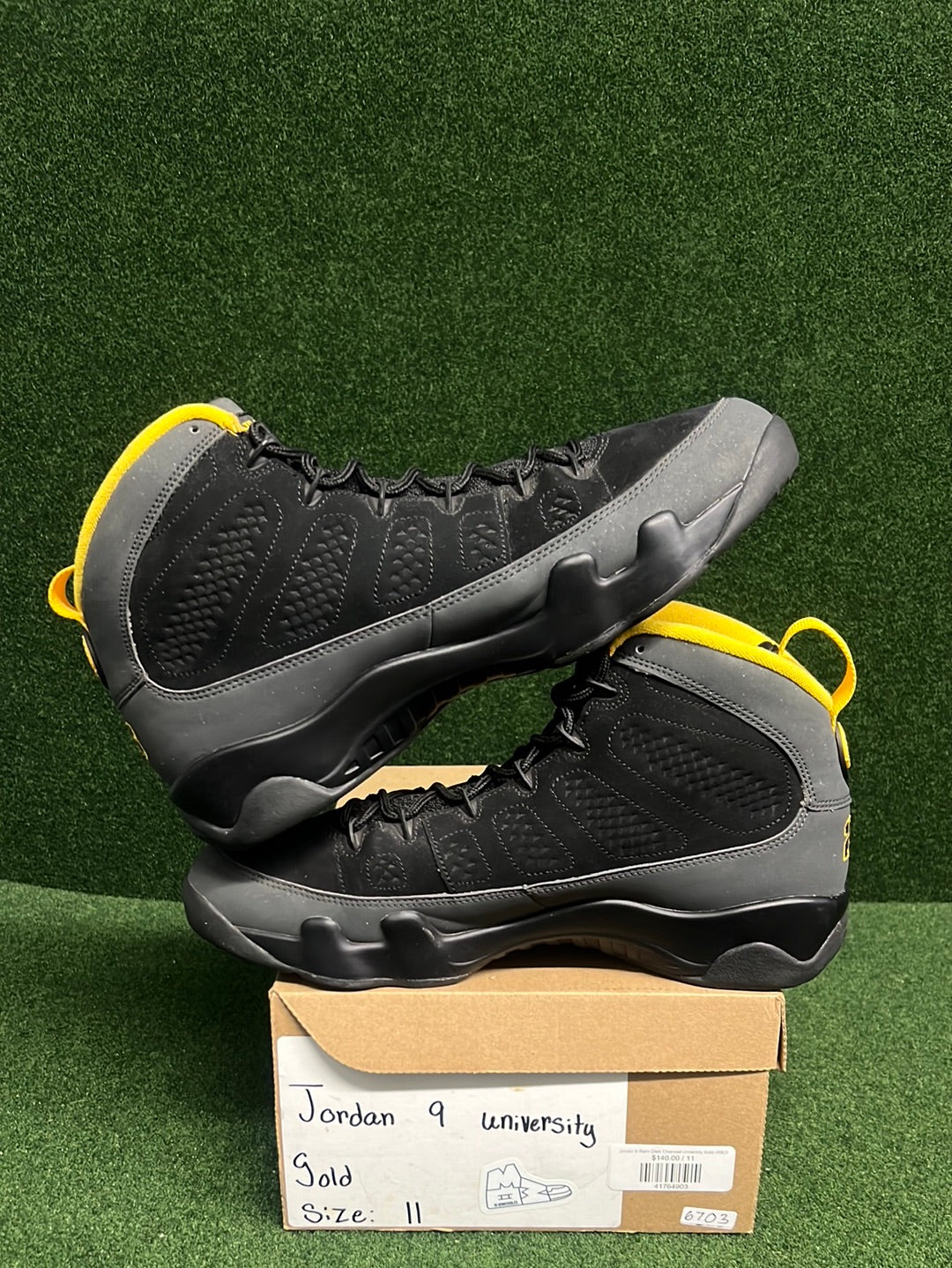 Jordan 9 Retro Dark Charcoal University Gold USED