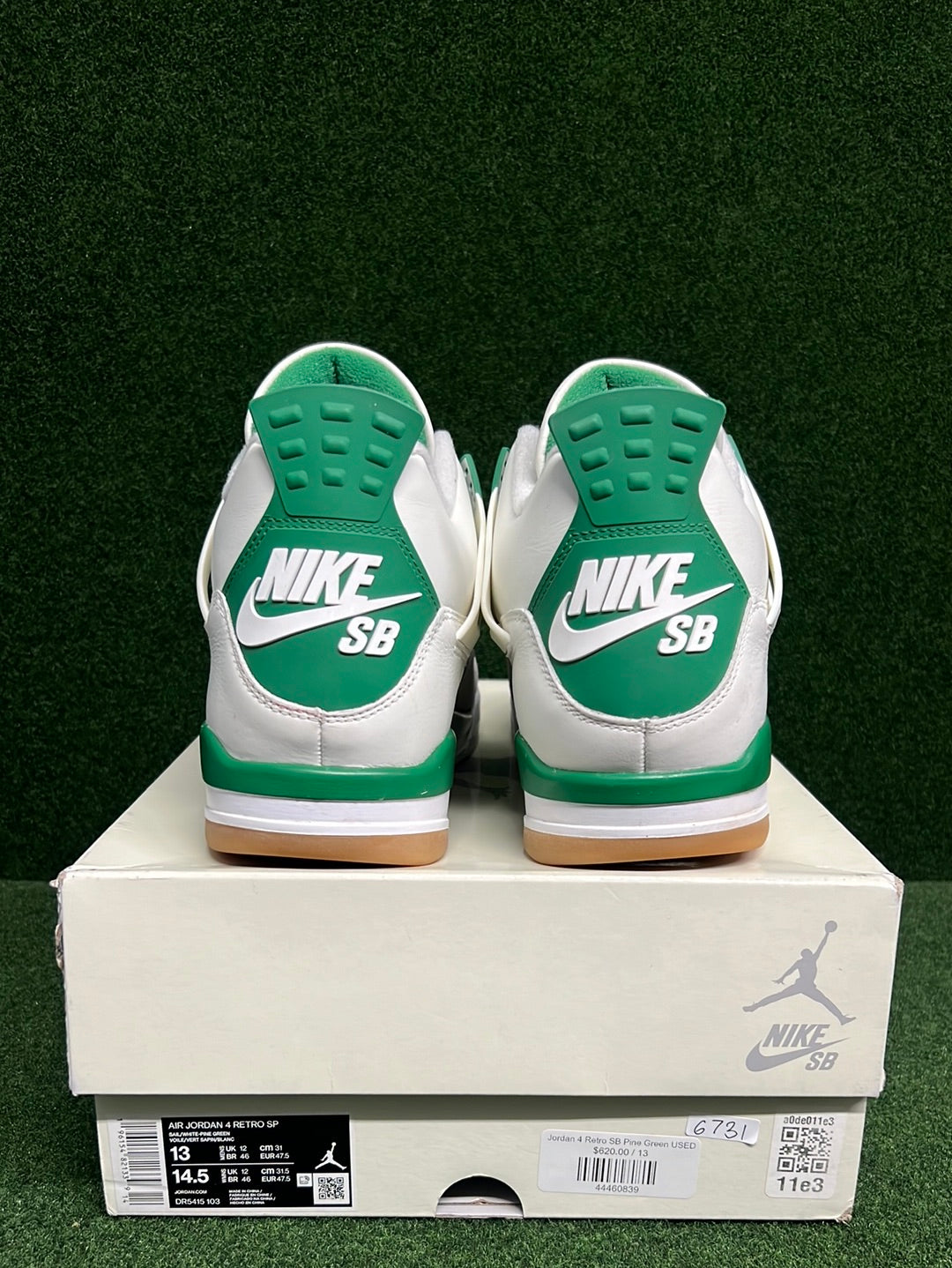 Jordan 4 Retro SB Pine Green USED