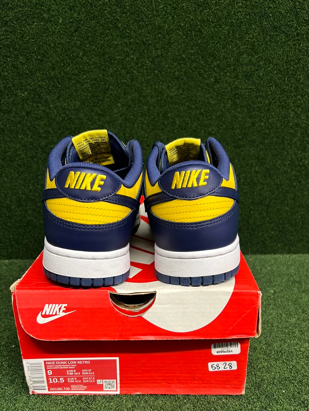 Nike Dunk Low Michigan (2021) USED