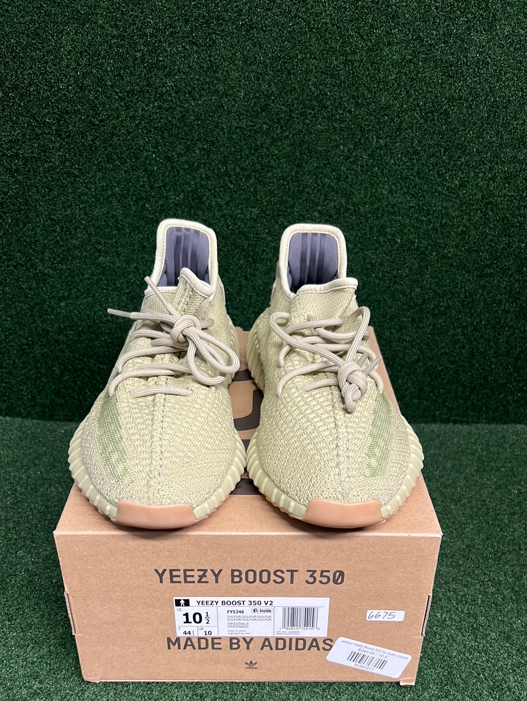 adidas Yeezy Boost 350 V2 Sulfur USED