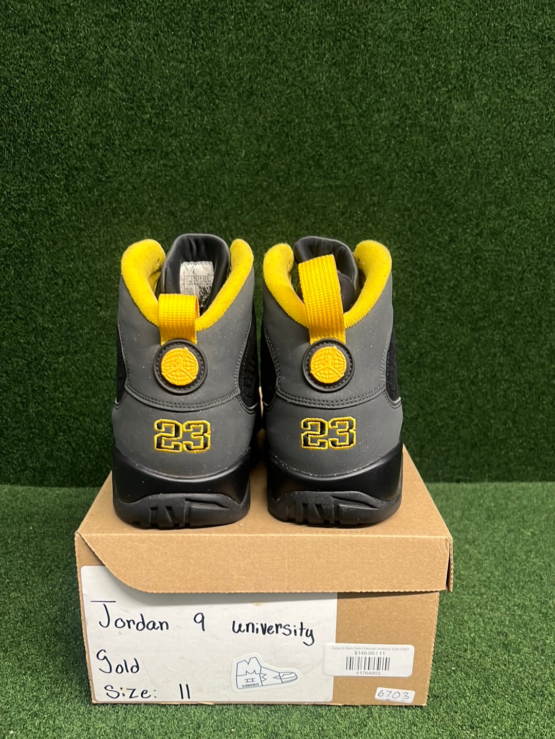 Jordan 9 Retro Dark Charcoal University Gold USED