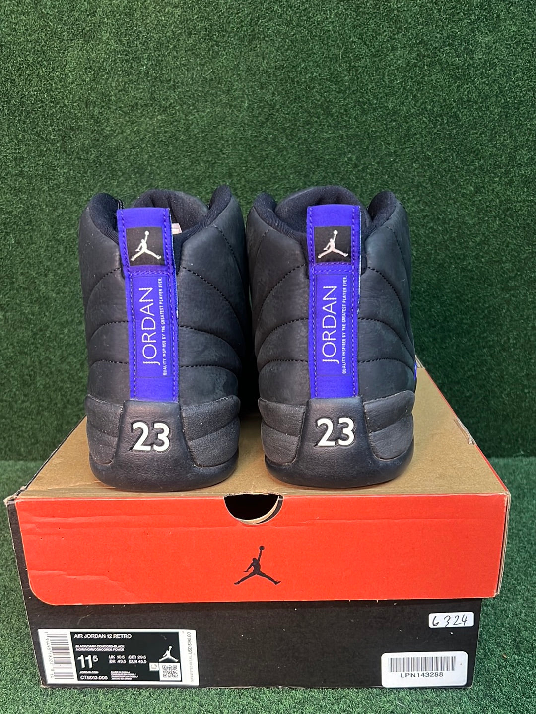 Jordan 12 Retro Black Dark Concord USED