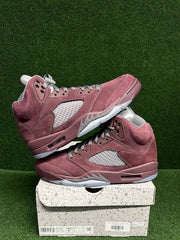 Jordan 5 Retro Burgundy (2023) USED