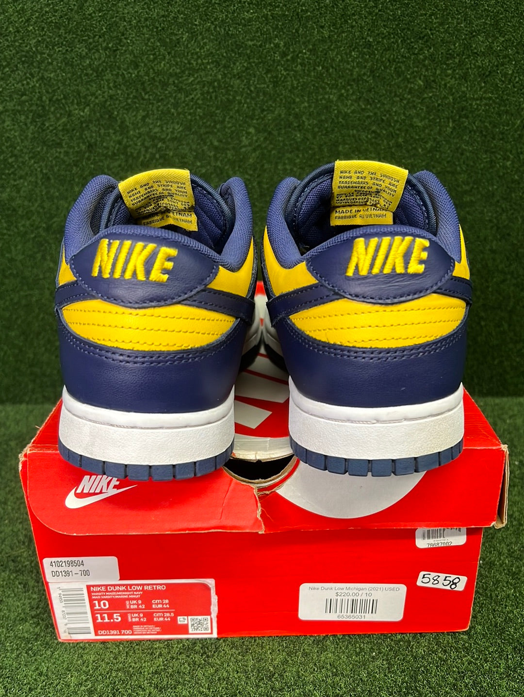 Nike Dunk Low Michigan (2021) USED