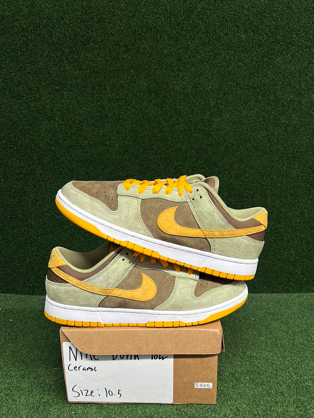 Nike Dunk Low Dusty Olive USED