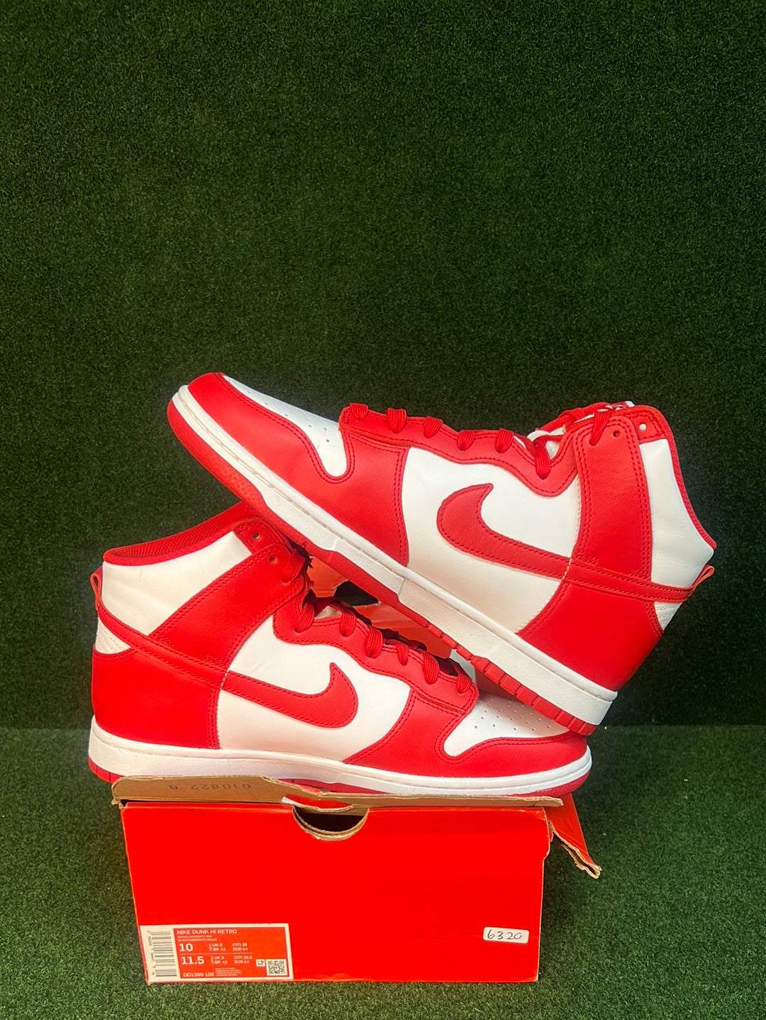 Nike Dunk High Championship White Red USED