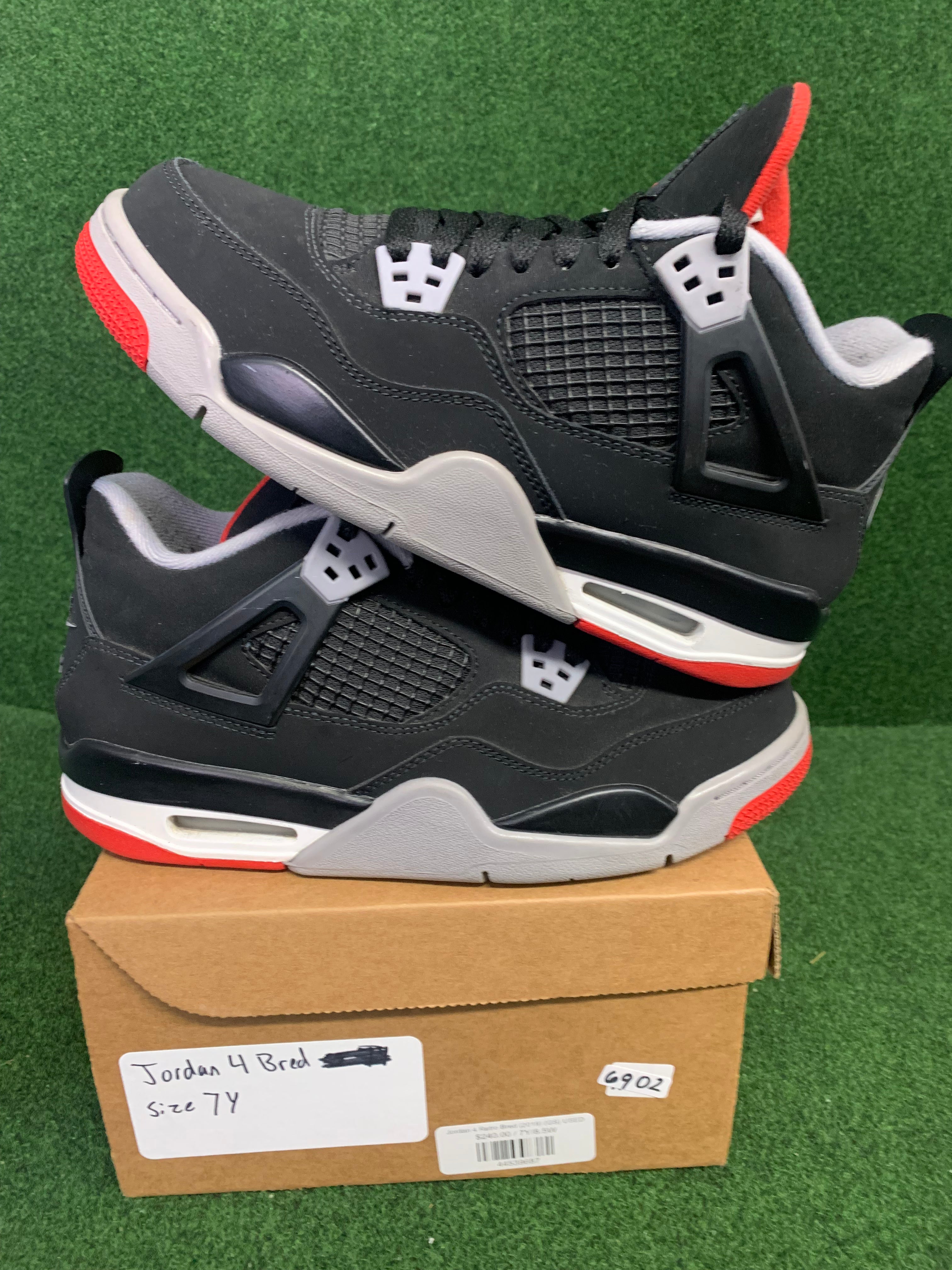 Jordan 4 Retro Bred (2019) (GS) USED