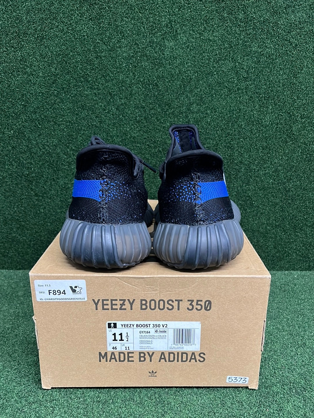 adidas Yeezy Boost 350 V2 Dazzling Blue USED