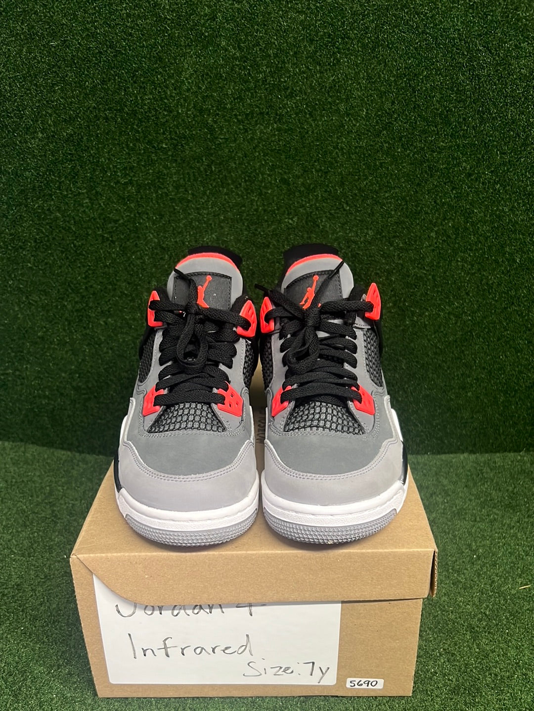 Jordan 4 Retro Infrared (GS) USED