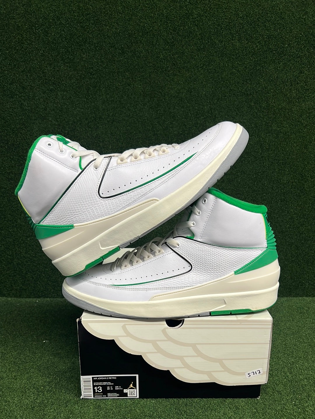 Jordan 2 Retro Lucky Green USED