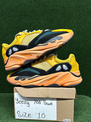 adidas Yeezy Boost 700 Sun USED