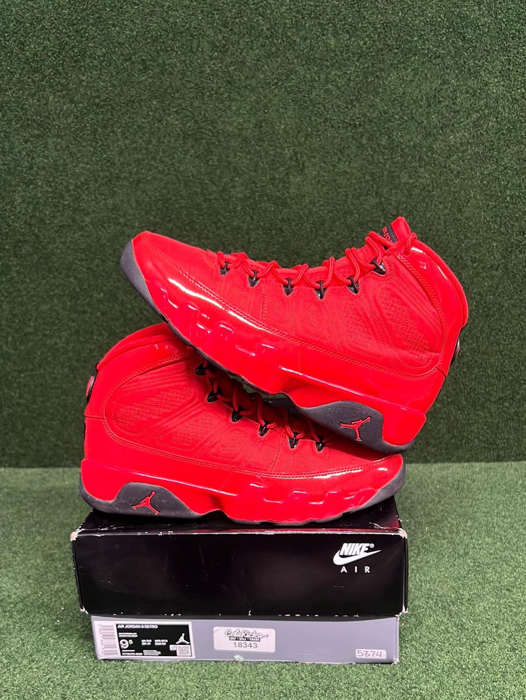 Jordan 9 Retro Chile Red USED