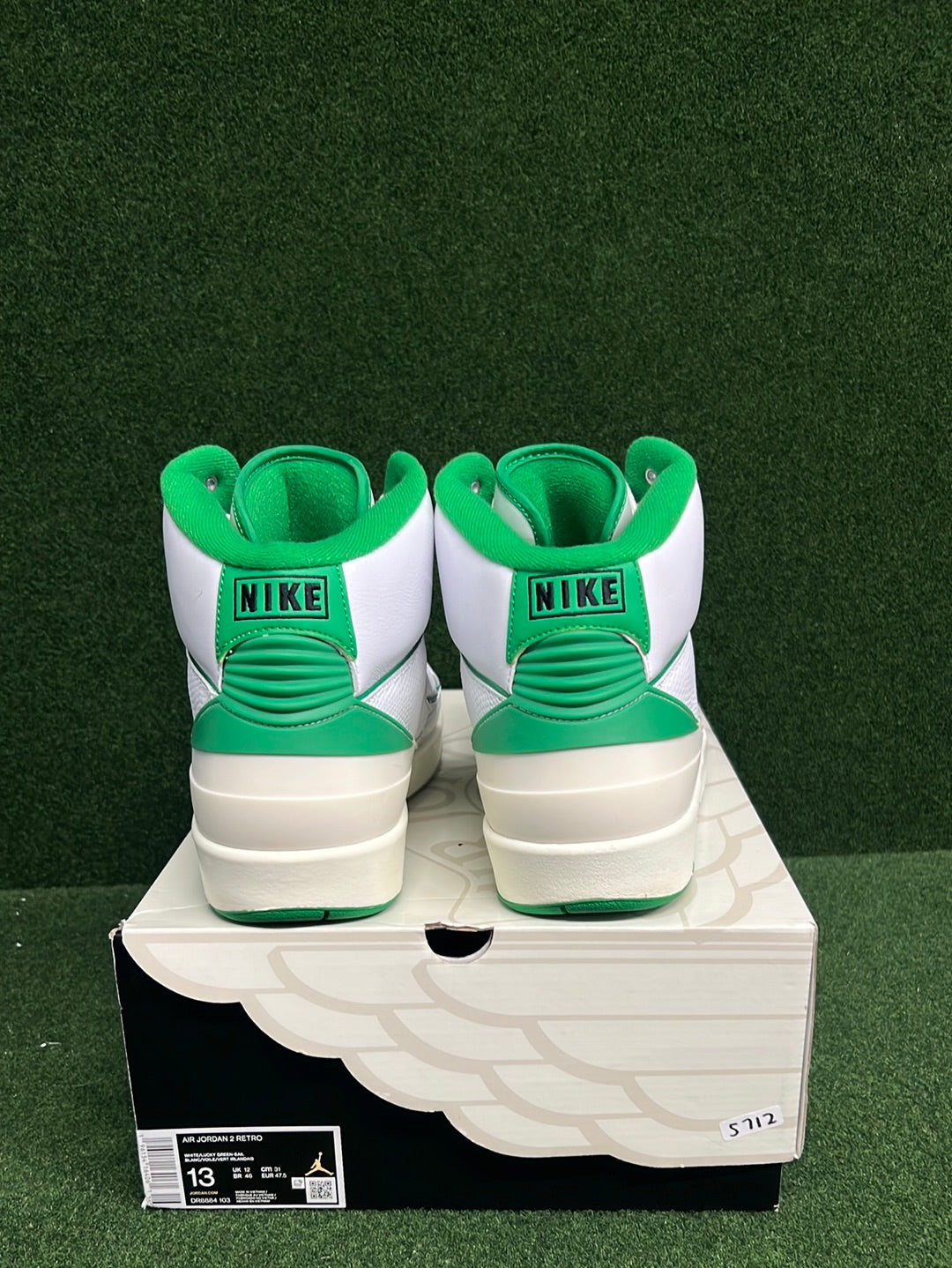 Jordan 2 Retro Lucky Green USED