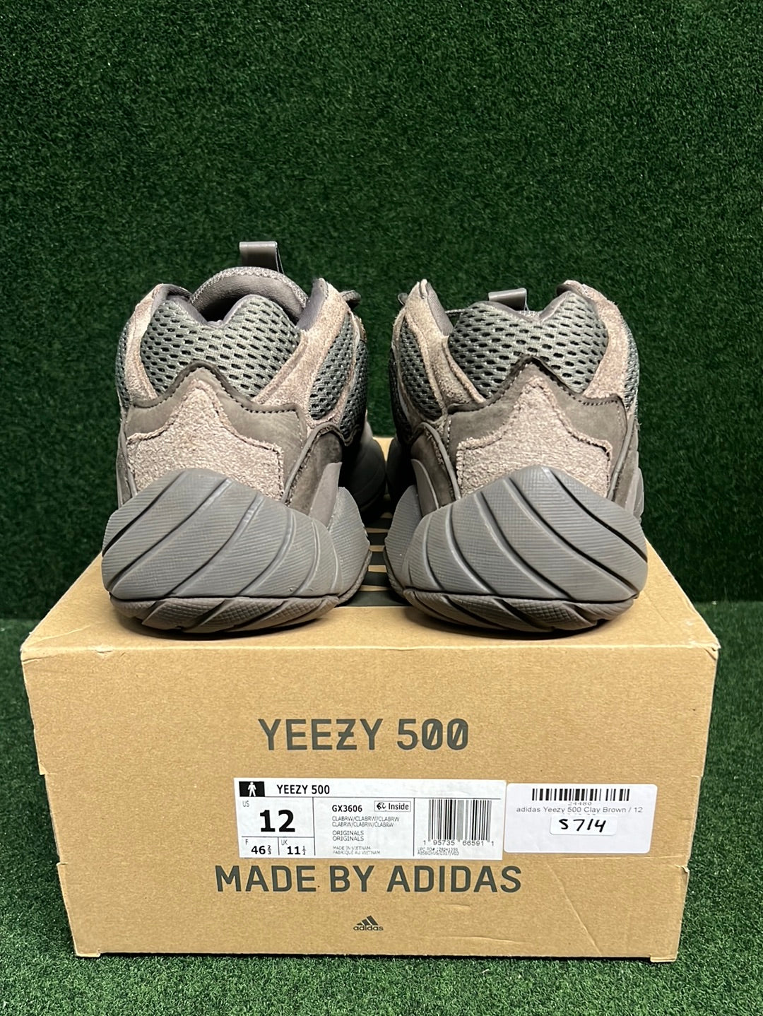 adidas Yeezy 500 Clay Brown USED