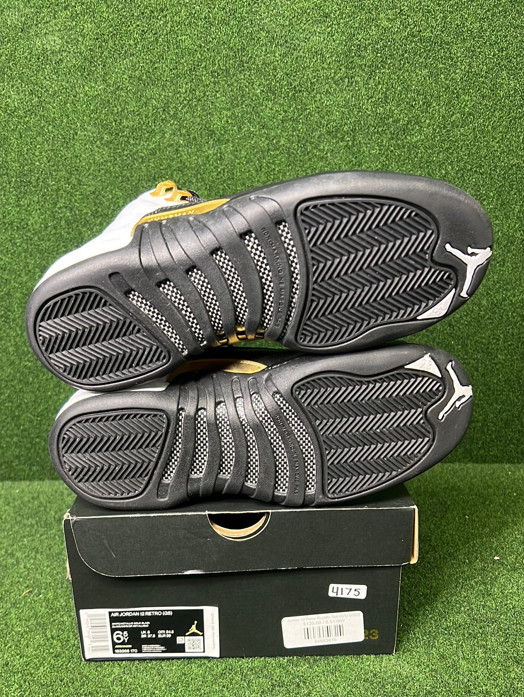 Jordan 12 Retro Royalty Taxi (GS) USED