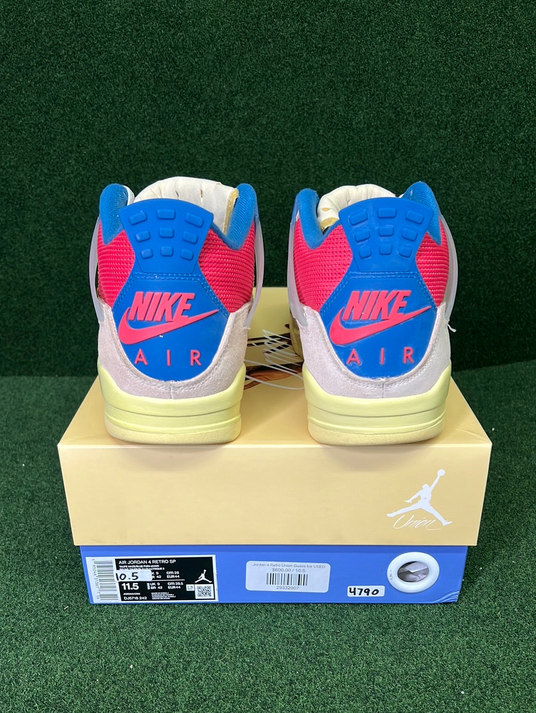 Jordan 4 Retro Union Guava Ice USED