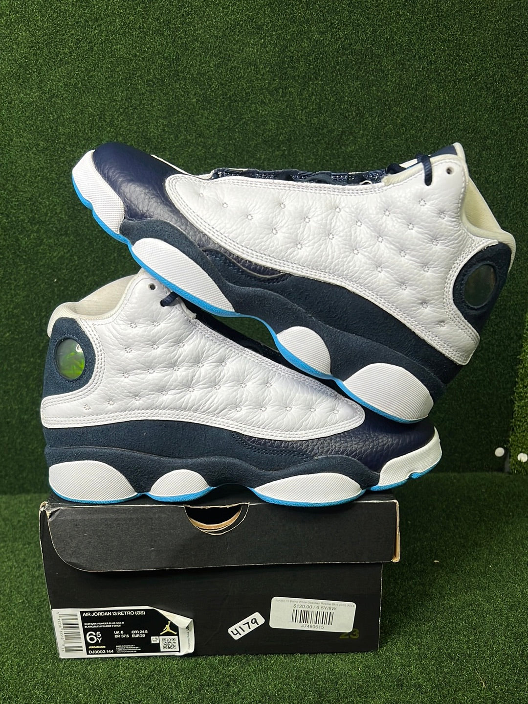 Jordan 13 Retro White Obsidian Powder Blue (GS) USED