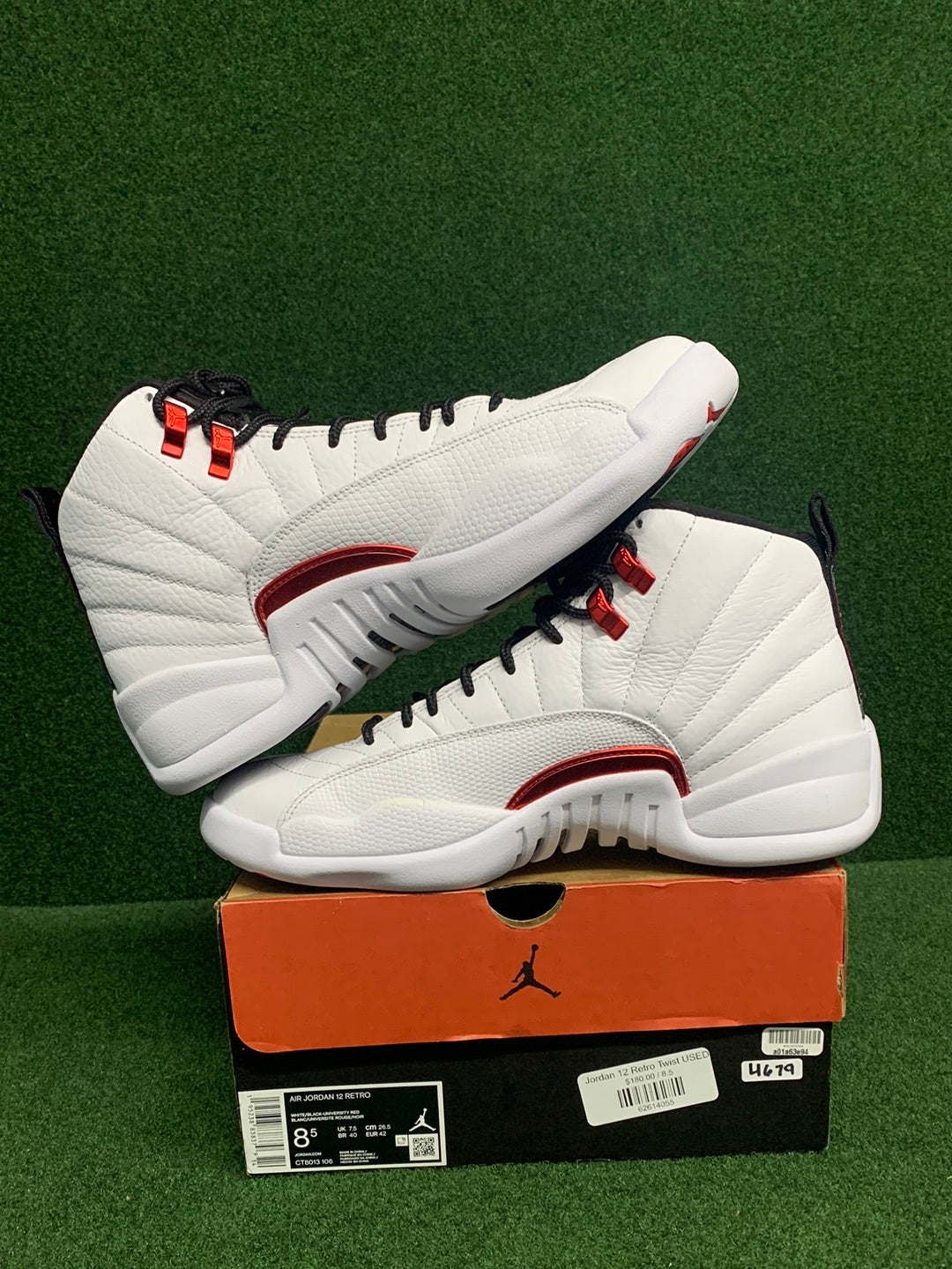 Jordan 12 Retro Twist USED