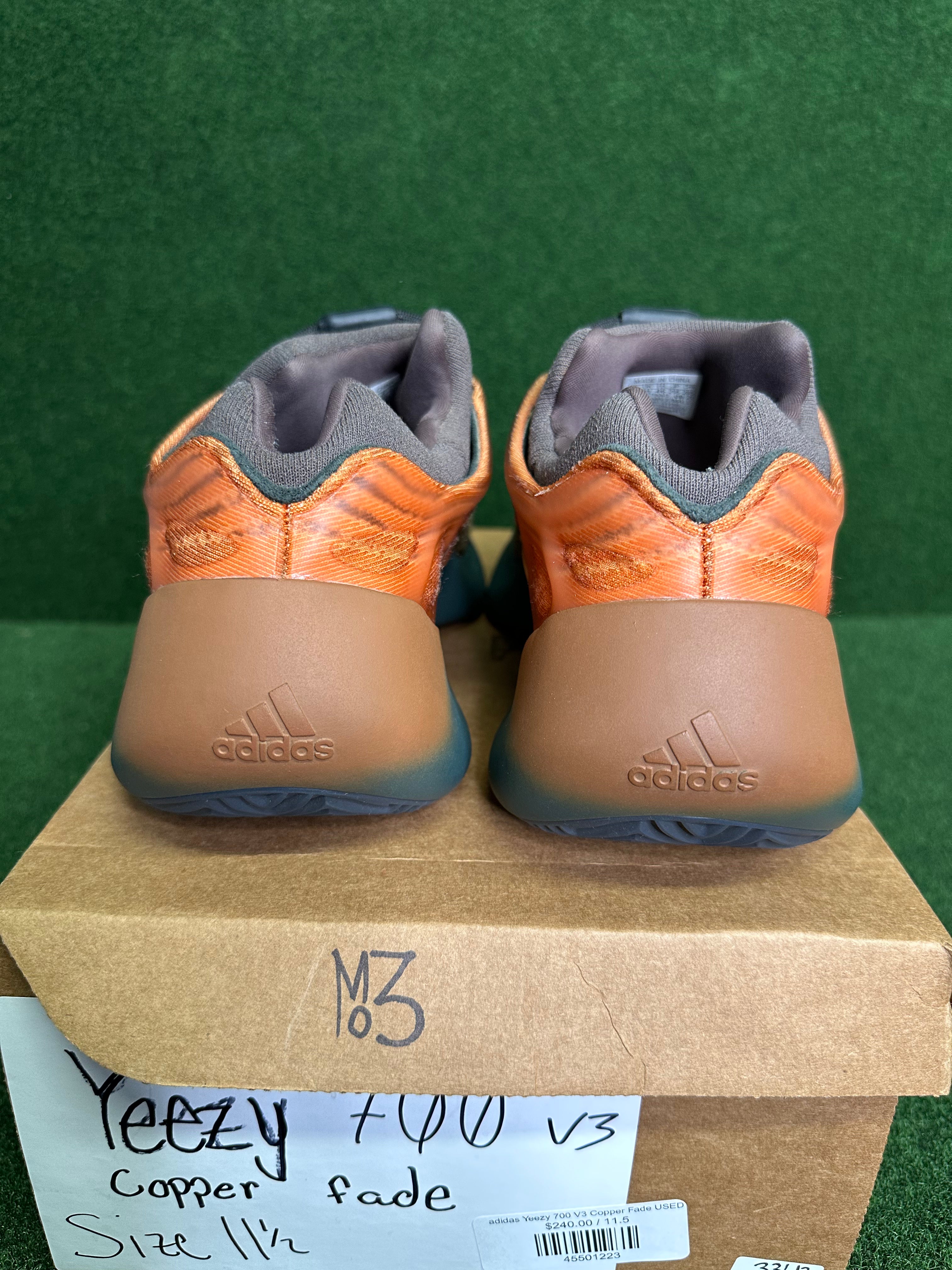 adidas Yeezy 700 V3 Copper Fade USED