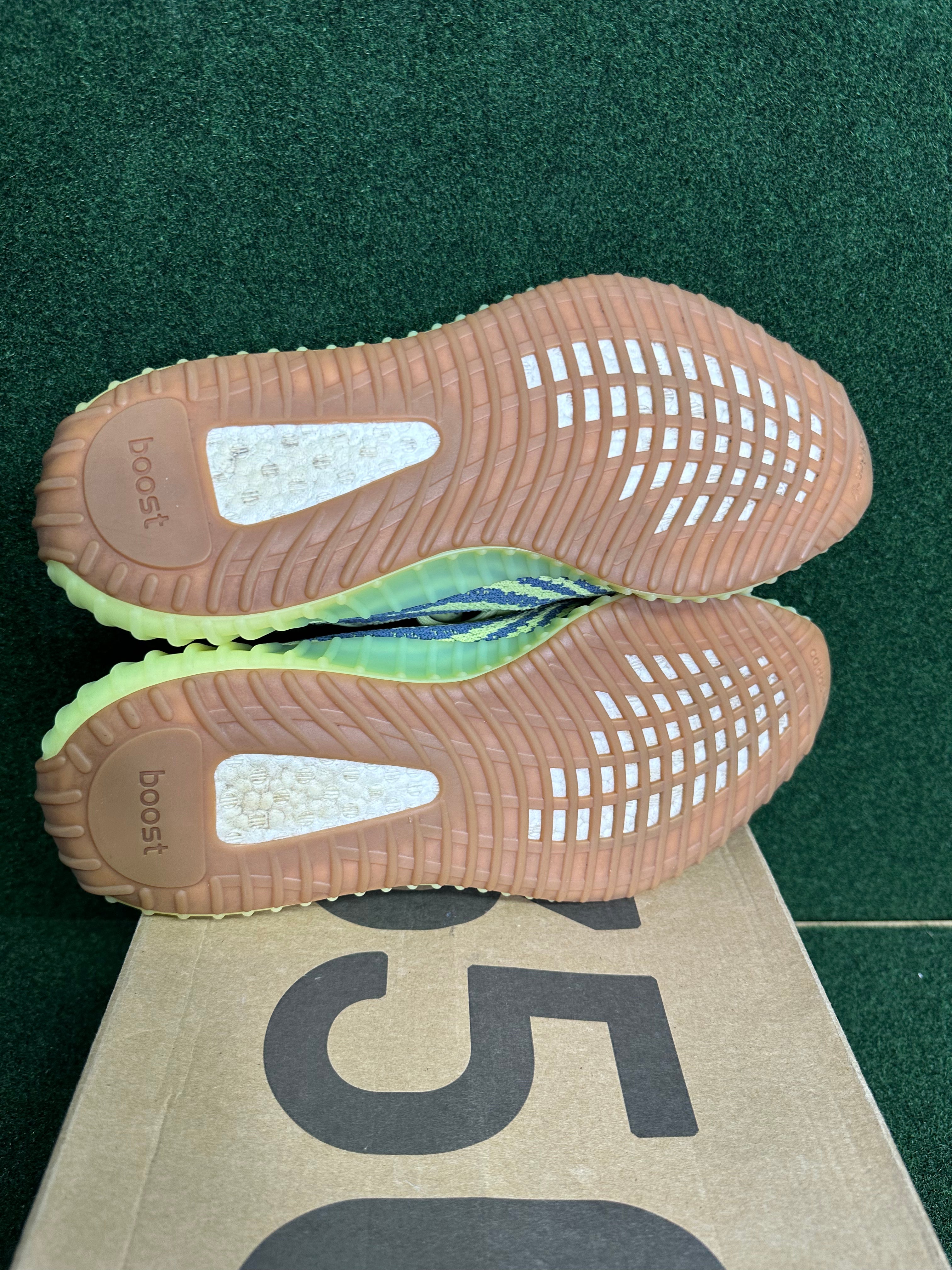 adidas Yeezy Boost 350 V2 Semi Frozen Yellow USED