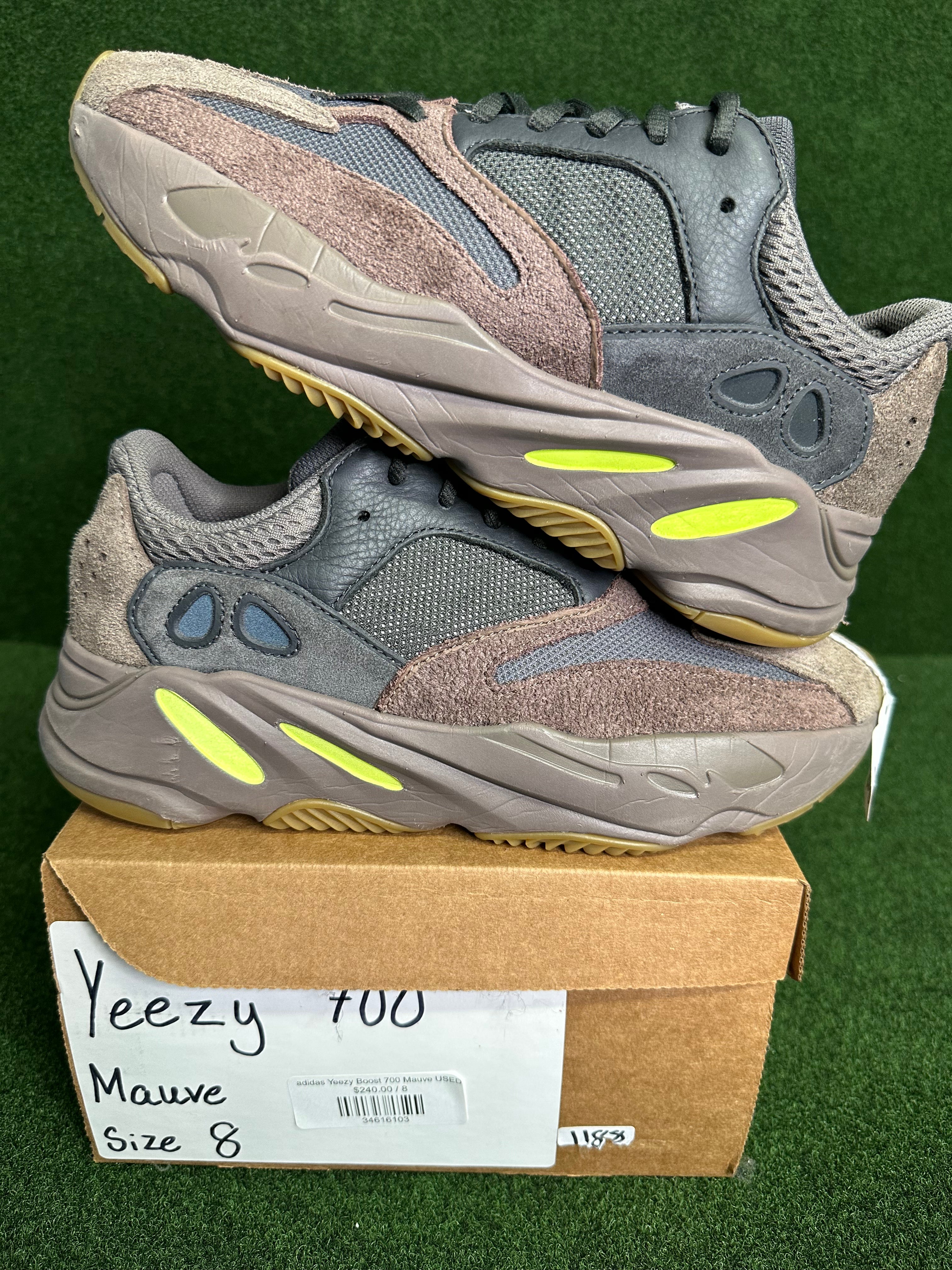 adidas Yeezy Boost 700 Mauve USED