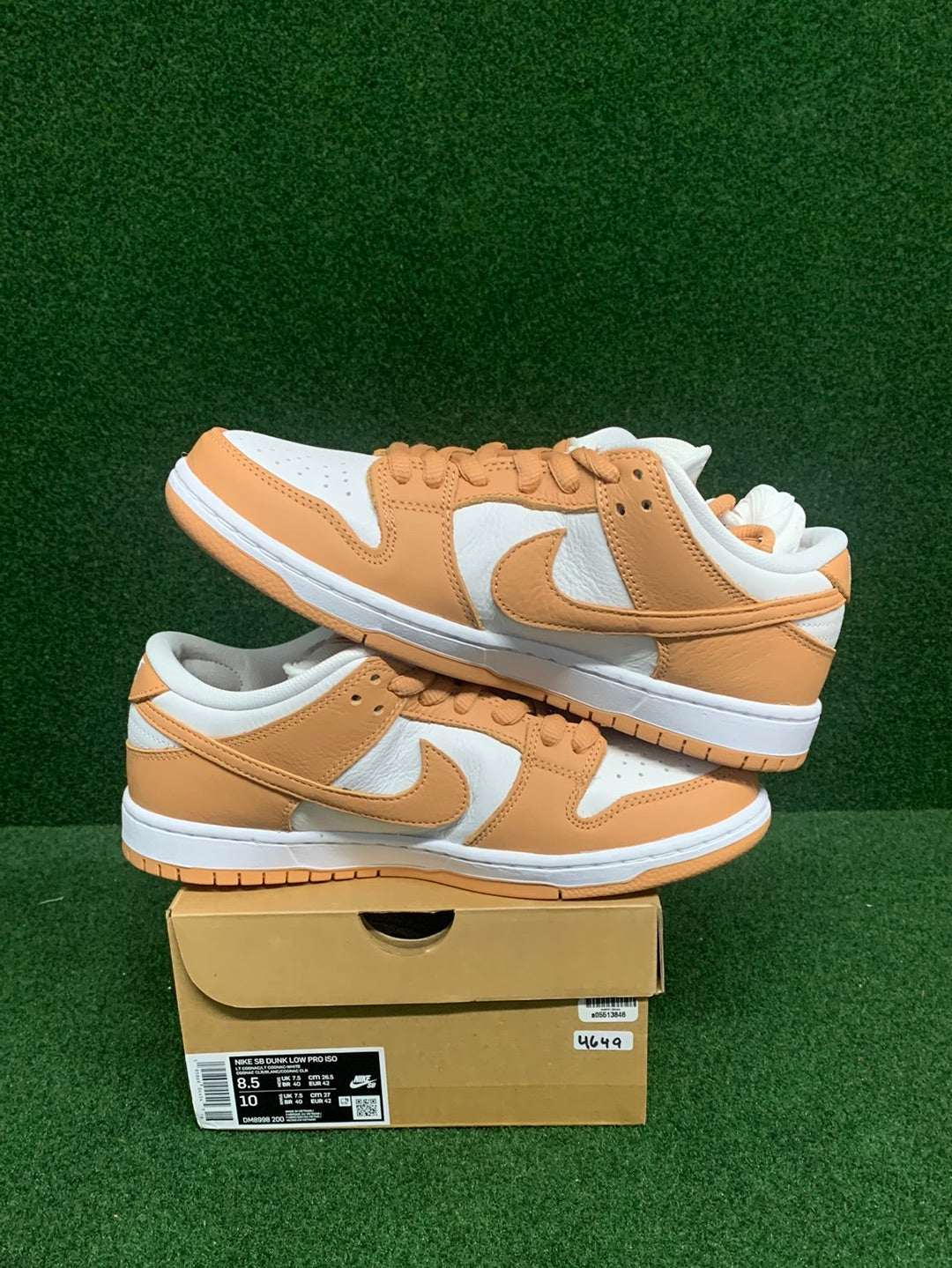 Nike SB Dunk Low Pro ISO Light Cognac